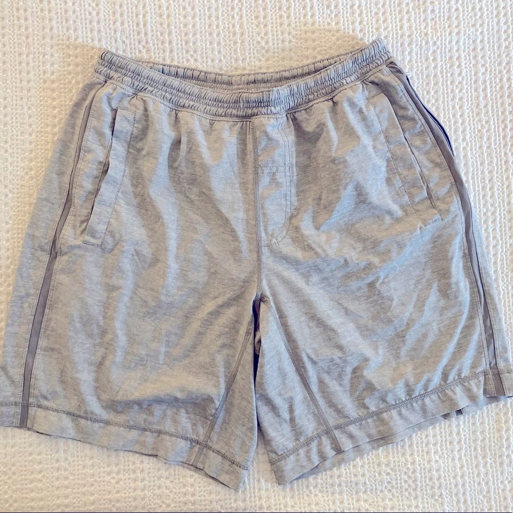 Lululemon Pacebreaker Shorts (lined)